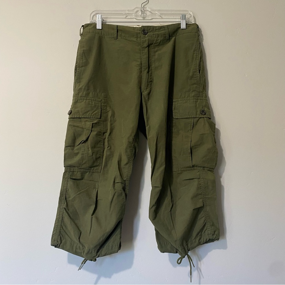 Engineered Garments men's olive 3/4-length cargo fatigue pants, Waist 30